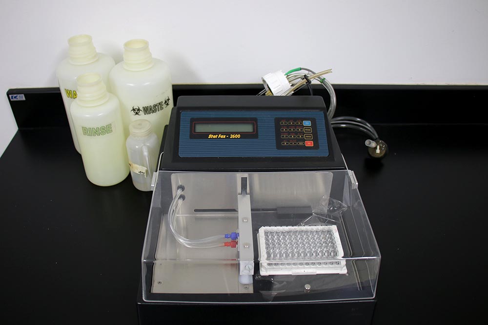 Lavador de placas STAT FAX