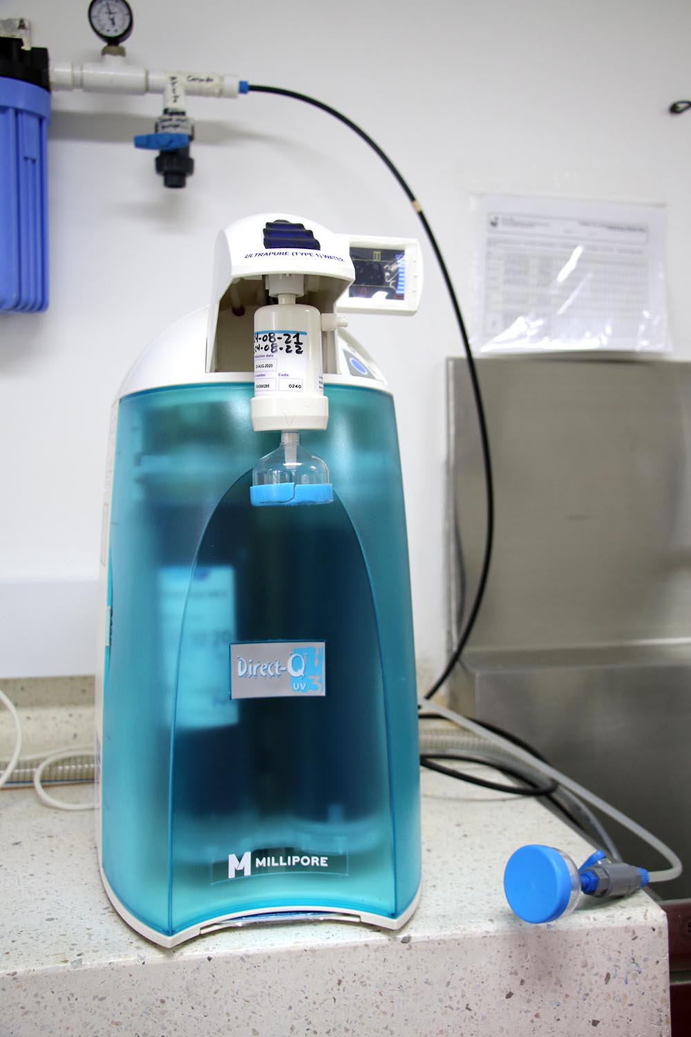 Purificación de agua DIRECT Q3 UV marca Millipore